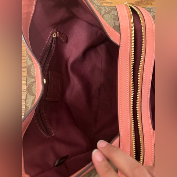 Coach Purse - Picture 6 of 7
